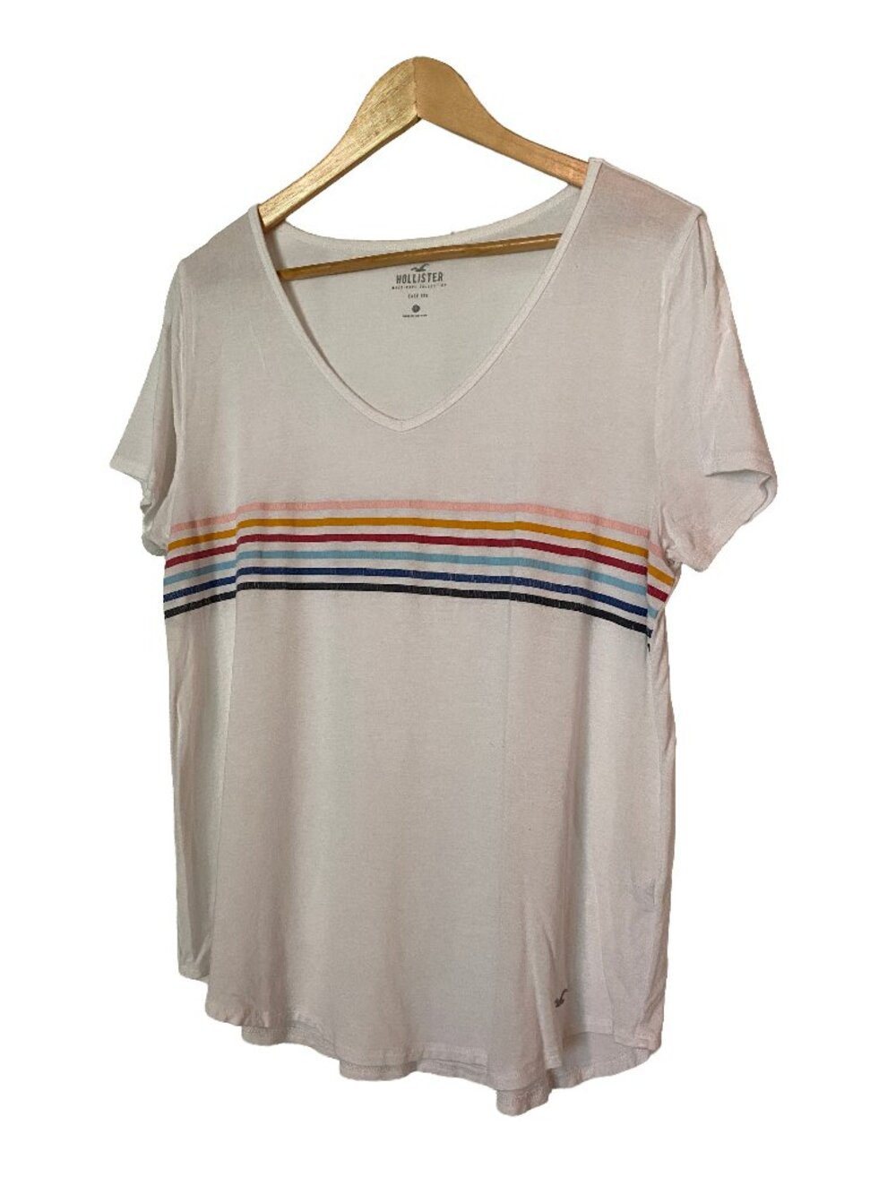 HOLLISTER - Easy Tee White Rainbow Stripe V-Neck T-Shirt - Size: Women's L